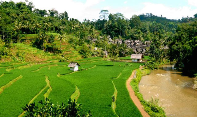 Pulau Jawa Dinobatkan Jadi Pulau Terbaik Sedunia